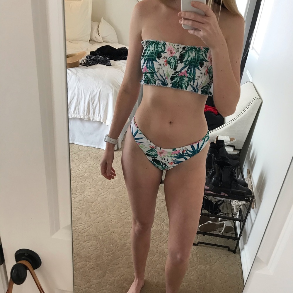 Tropical bikini set